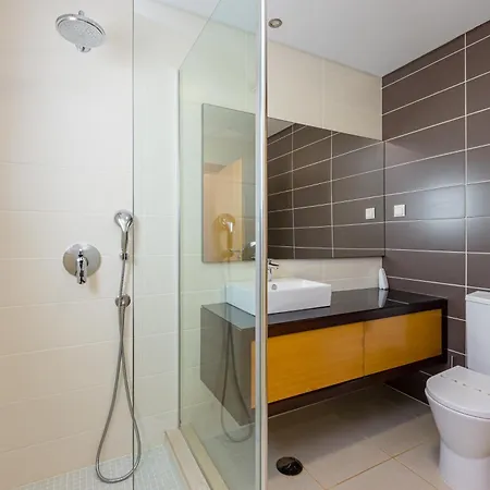 Carlivo Вилла *